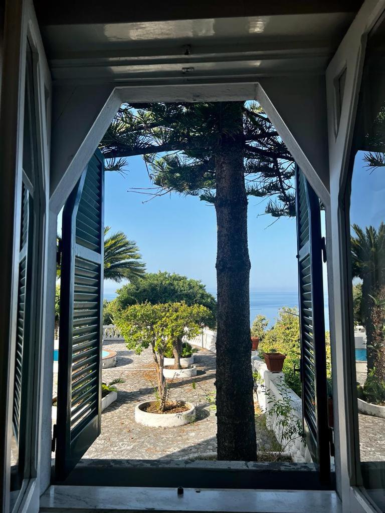 Appartamento In Villa Venezuela Piano Terra Porto di Maratea Kültér fotó