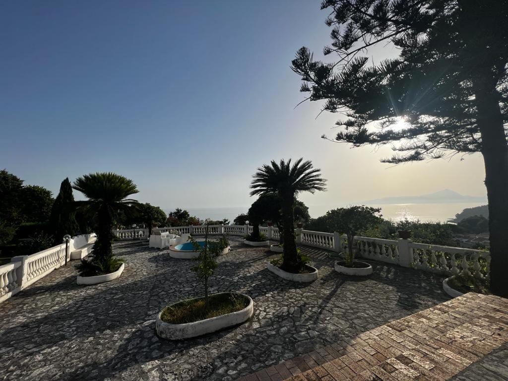 Appartamento In Villa Venezuela Piano Terra Porto di Maratea Kültér fotó