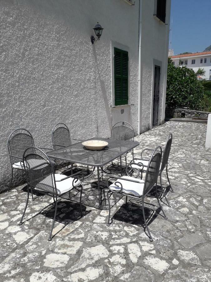 Appartamento In Villa Venezuela Piano Terra Porto di Maratea Kültér fotó